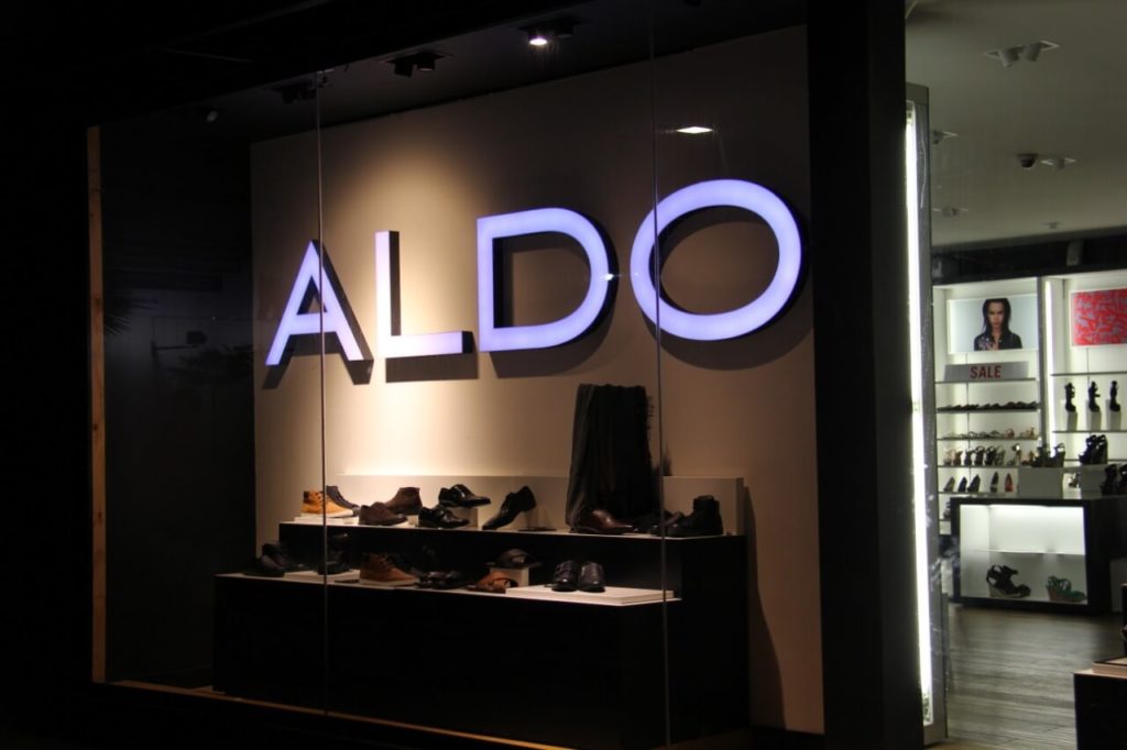 ALDO vitrine signage